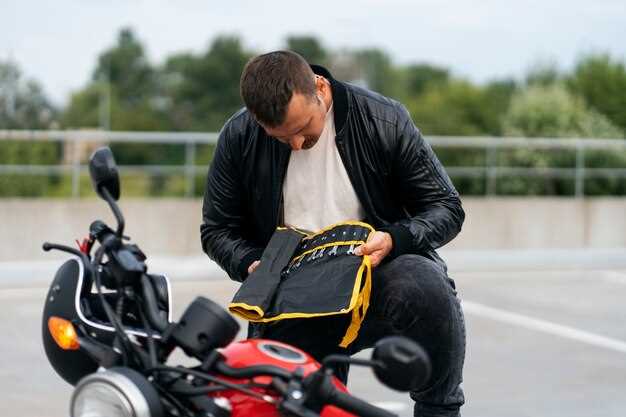 Maintenance Tips to Extend the Life of Your Motorcycle Gloves